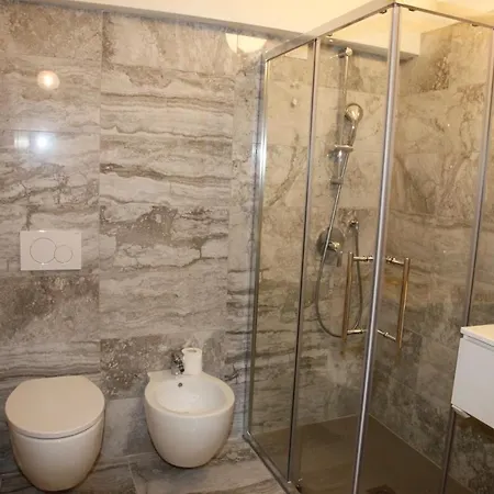 招待所 Vicolo Leoni Suites